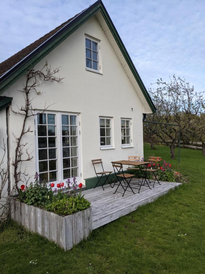 Lillan Hotel Torna Hallestad Exterior foto